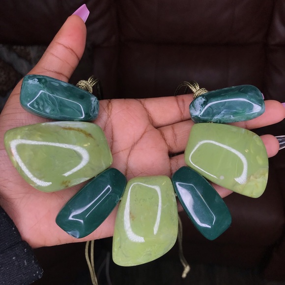 Green marble Set - Picture 2 of 5